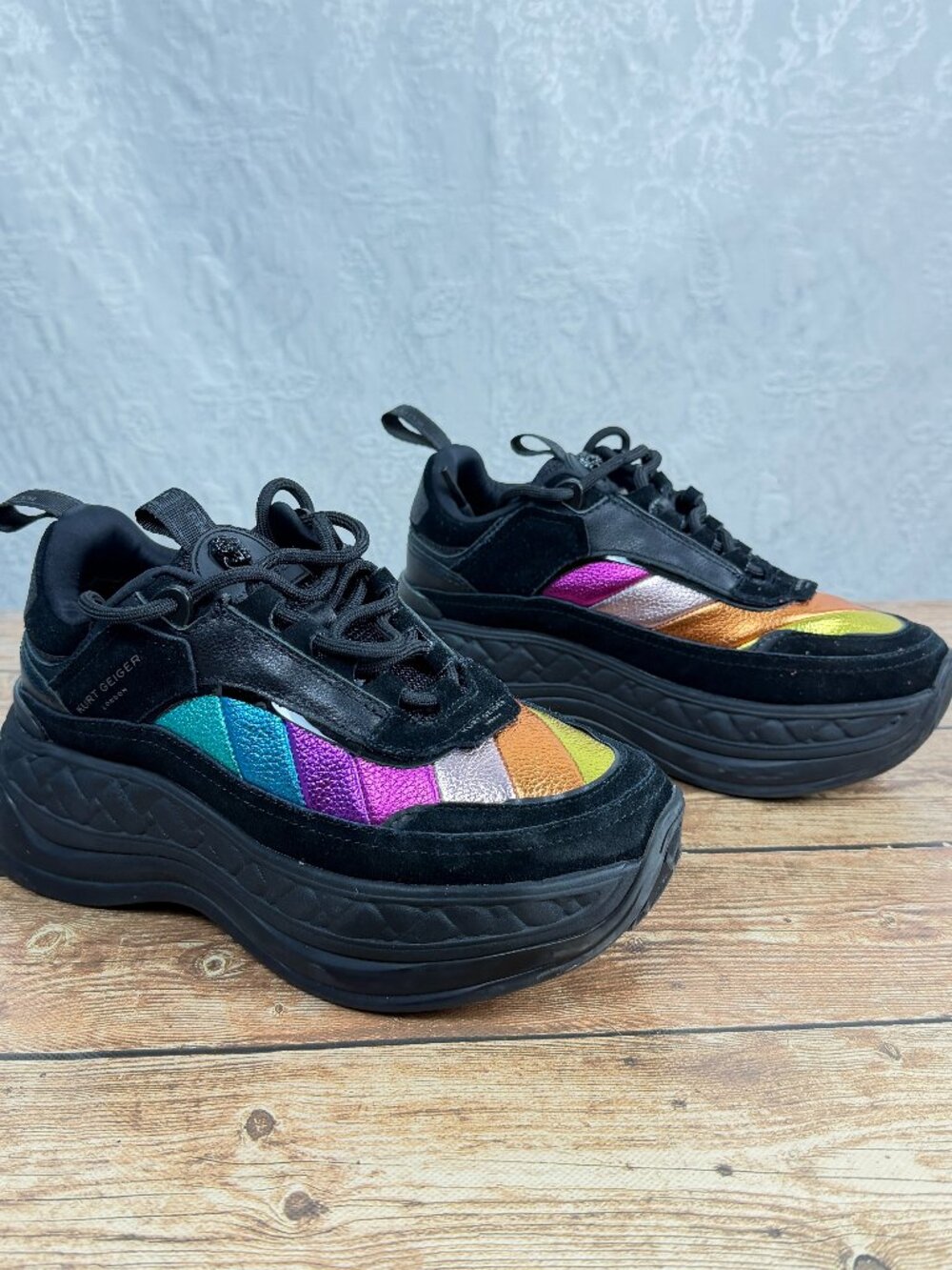 Kurt Geiger London Women’s 6 Rainbow Metallic Platform Sneakers Chunky Black